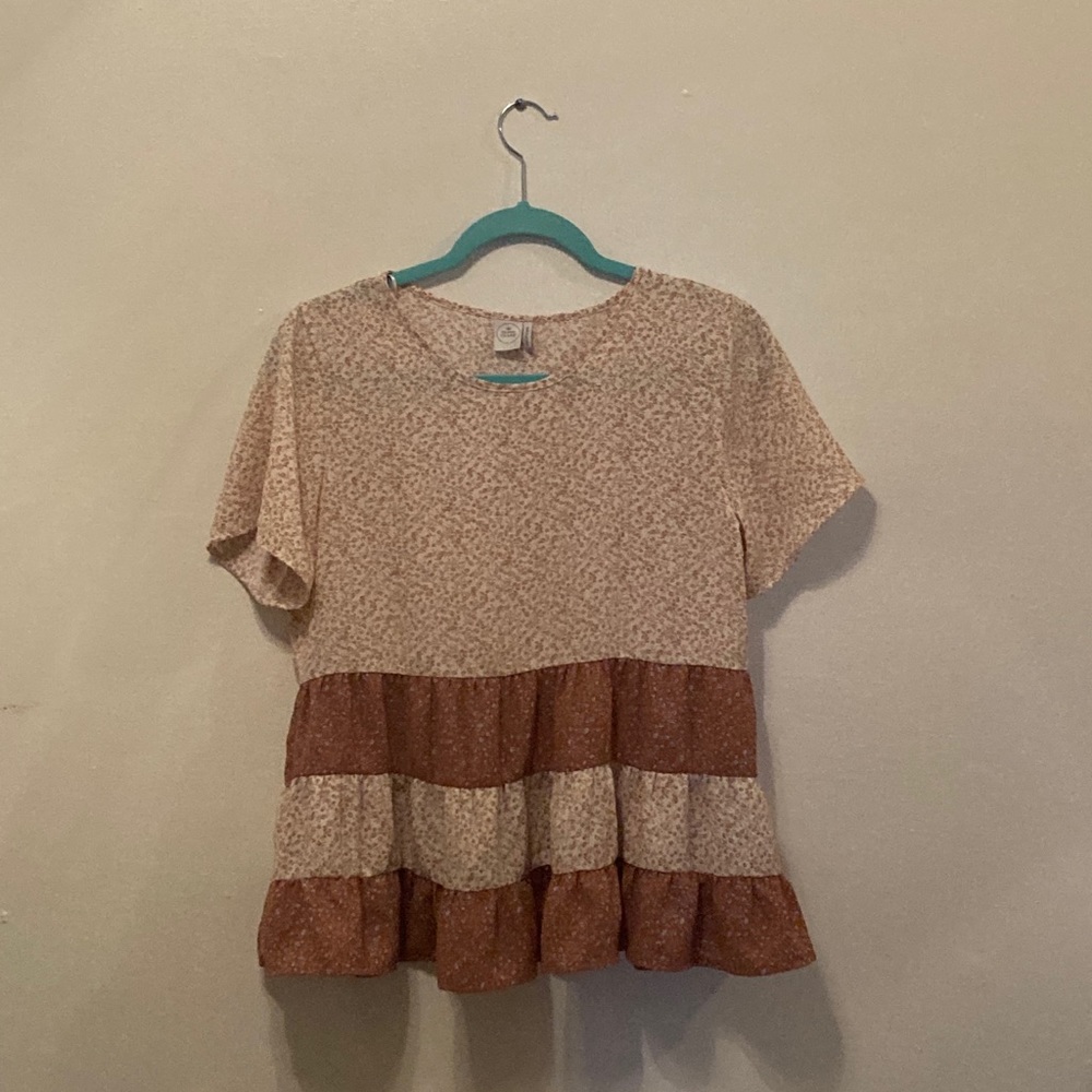 Short sleeve shirt